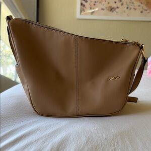 Tan Leather Shoulder Bag with Gold Detail